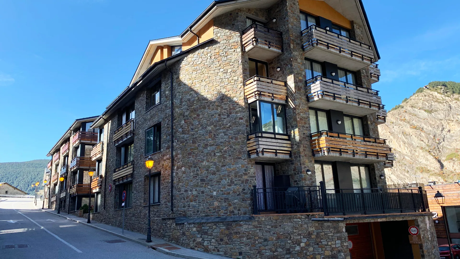 Apartamentos Canillo Ribagrossa 3000